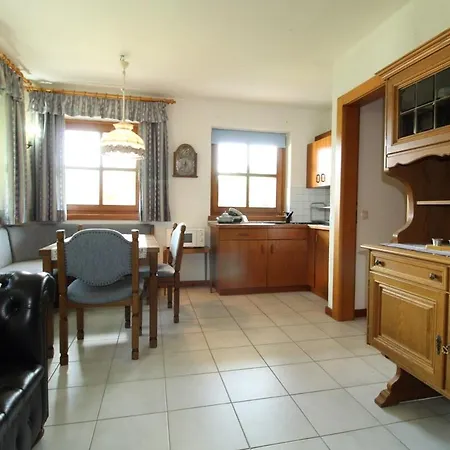 Haus Nockalm To Door Budget Friendly Apartamento Staudach